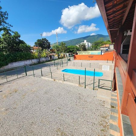 0001.05 - Maranduba - Apto - 2 Dormitorio - 8 Pessoas - 2 Quadras Do Mar - Piscina - Wi-Fi Ubatuba Exterior foto